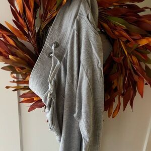 Gray Athleta Size Medium sweatpants with pockets